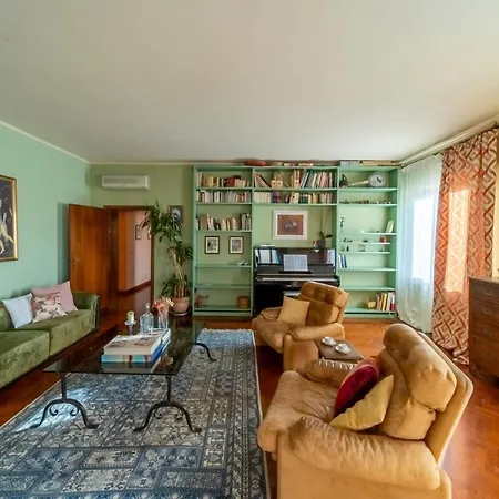 Apartment Golden Renaissance Florenz