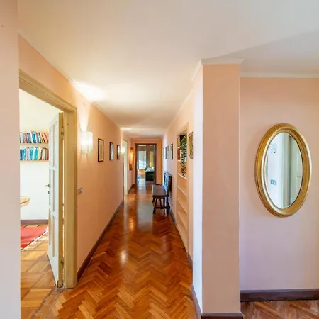 Apartment Golden Renaissance *